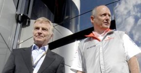 Ron Dennis upsets Max Mosley by explaining that they don